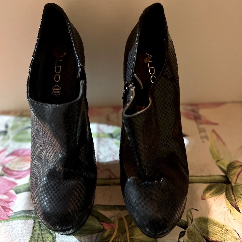 Black booties size 9.5